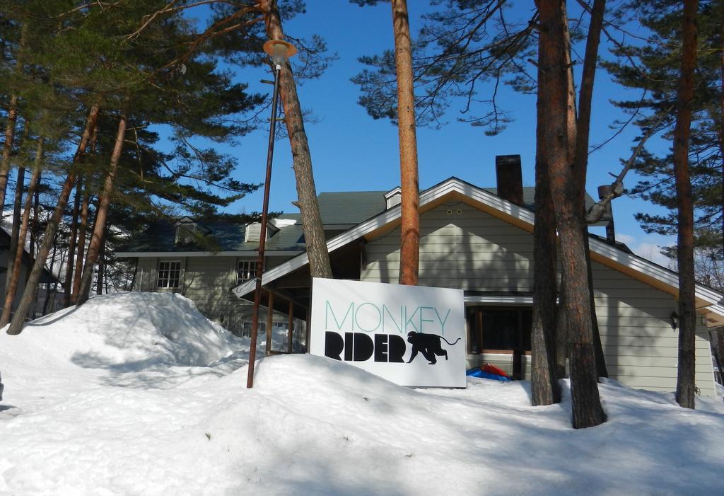Monkey Rider Hotel Hakuba Buitenkant foto