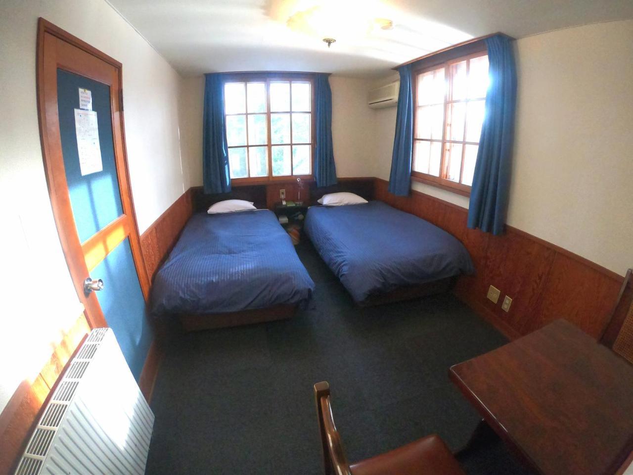 Monkey Rider Hotel Hakuba Buitenkant foto