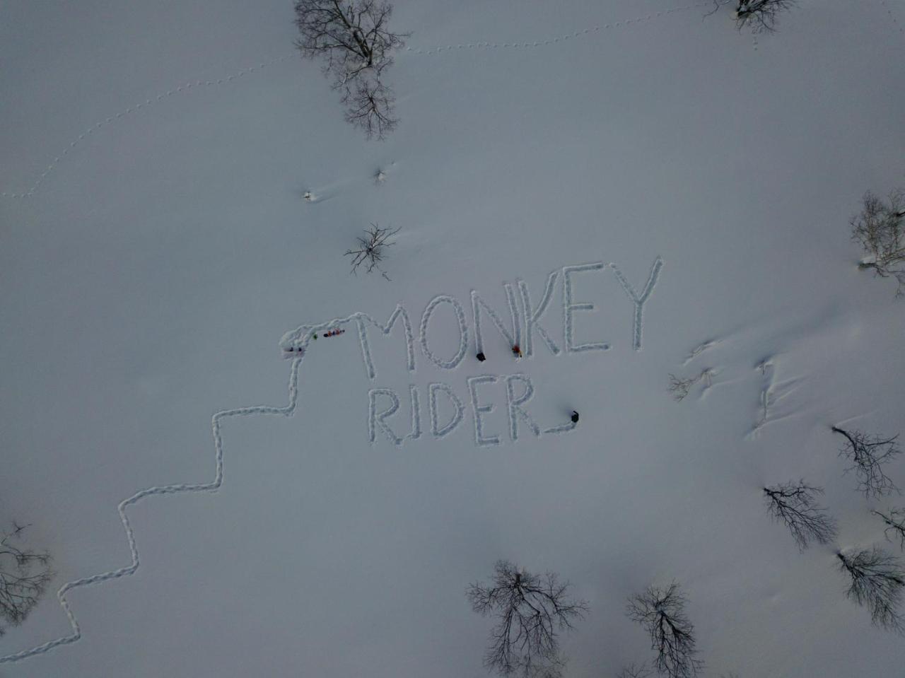 Monkey Rider Hotel Hakuba Buitenkant foto